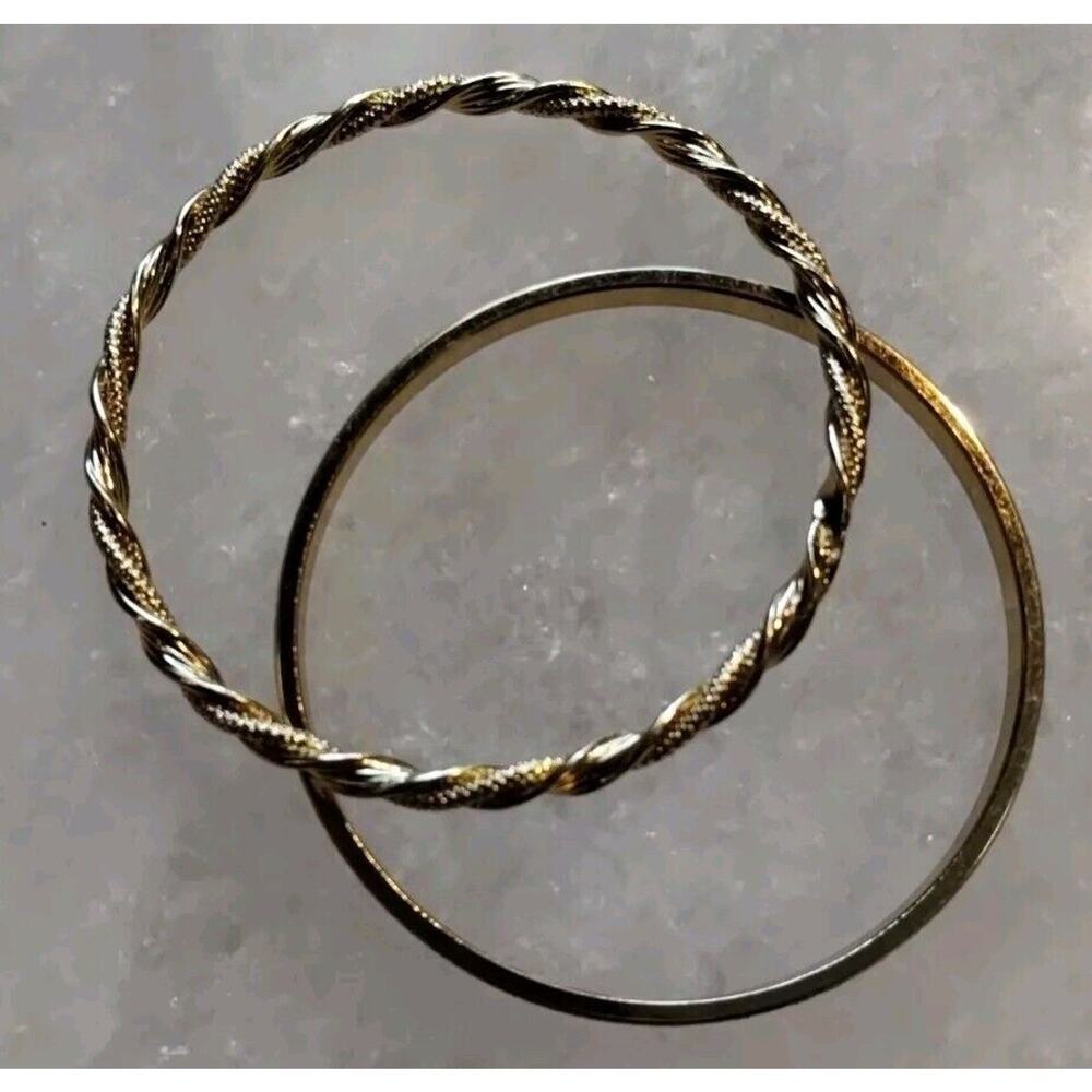 Monet Vintage Bracelet Bangles Rope & Glittery Gold Tone Metal Lot Of Two (2) - Picture 8 of 11